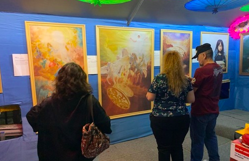 Image for article Saipan, USA: „Die Kunst von Zhen Shan Ren“ berührt Besucher eines dreitägigen Kunst- und Kulturfestivals