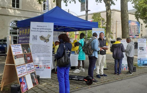 Image for article „Das ist das Mindeste, was wir tun können“ – Unterschriften für ein Ende der Verfolgung