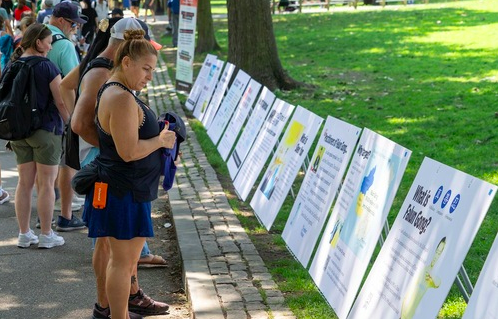 Image for article In Boston anlässlich des 26. Jahrestages der Verfolgung: Gefordert wird ein Ende der transnationalen Unterdrückung