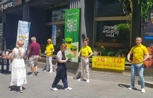 Image for article Rumänien: Interesse an Falun Dafa breitet sich aus – Ablehnung der Verfolgung durch KPCh