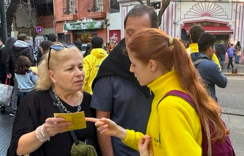 Image for article Argentinien: Öffentlichkeit unterstützt Proteste der Praktizierenden gegen die Verfolgung