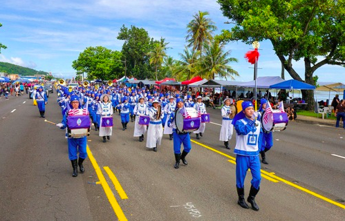 Image for article Insel Guam: Falun-Dafa-Praktizierende aus Taiwan und Japan nehmen an Feier zum Befreiungstag teil
