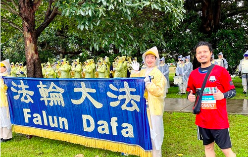 Image for article Sydney, Australien: Falun Dafas Werte begeistern beim „City2Surf Fun Run“