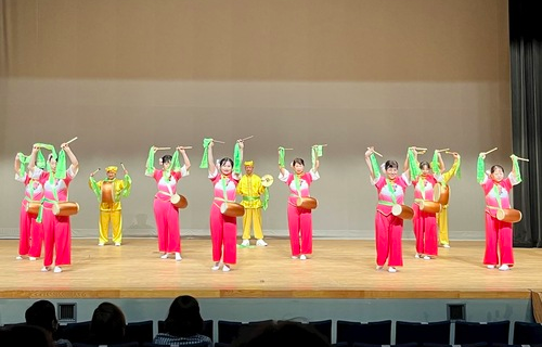 Image for article Hiroshima: Bühnenauftritt auf internationaler Kulturveranstaltung weckt Interesse für Falun Dafa