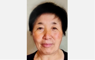 Image for article 68-jährige ausgezeichnete Lehrerin aus Liaoning verhaftet – trotz ihres gefährlich hohen Blutdrucks