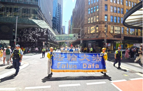 Image for article Australien: Demonstrationszug durch Sydneys Finanzviertel – mit wichtigen Botschaften an die Welt