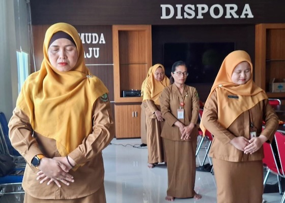 Image for article Regierungsangestellter in Indonesien: „Jeder profitiert von Wahrhaftigkeit, Güte und Nachsicht.“