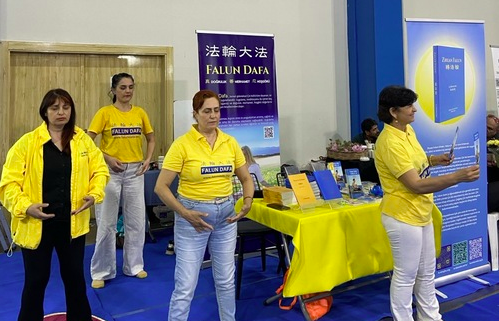 Image for article Türkei: Buchmessen in Ankara und Mersin – wunderbare Gelegenheiten, Falun Dafa kennenzulernen