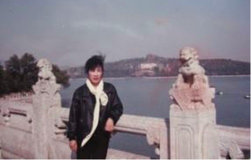 Image for article Verfolgung von Falun Dafa fordert das Leben einer Frau – 19 Jahre nach des inhaftierten Sohnes