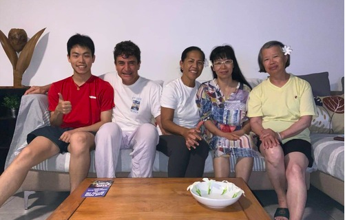 Image for article Tahiti: Mehrere Aktionen zwischen Weihnachten und Neujahr – rund 30.000 Flyer verteilt