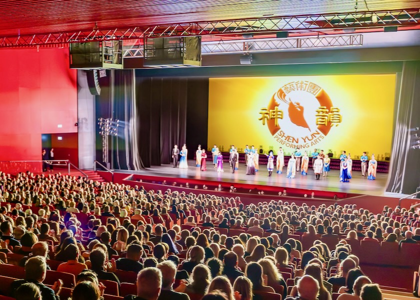 Image for article Internationale Begeisterung für die Darbietungen von Shen Yun Performing Arts
