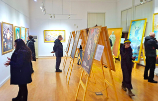 Image for article Russe, Bulgarien: Lebende Erfahrungen von Wahrhaftigkeit, Güte, Nachsicht – widergespiegelt in „Die Kunst von Zhen Shen Ren“