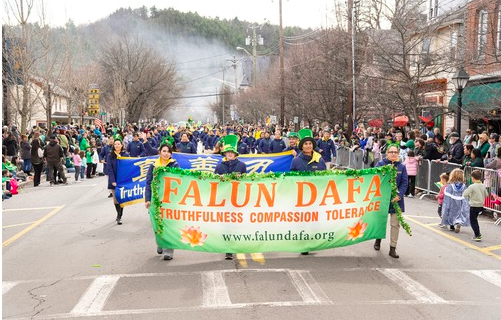 Image for article Pennsylvanien: „Fantastische Darbietung“ – Falun Dafa begeistert bei St. Patrick’s Day Parade