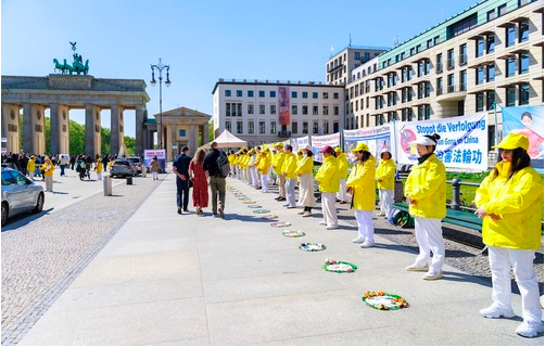 Image for article Berlin: Verfolgung von Falun Gong bei Gedenkveranstaltung zum „25. April“ verurteilt