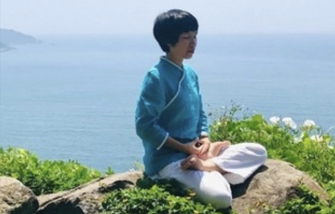 Image for article „Noch ein bisschen grader“ – präzise Bewegungen bei den Übungen sind wichtig