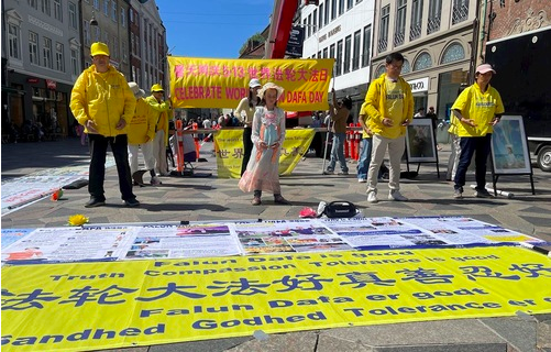 Image for article Kopenhagen zur Feier des Welt-Falun-Dafa-Tages: „Wahrhaftigkeit, Güte und Nachsicht sind universelle Werte“
