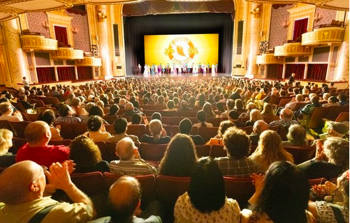 Image for article „Eine glatte 10 von 10“ – Shen Yun begeistert Theaterbesucher in Amerika und Europa