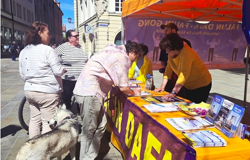 Image for article Regensburg: Sich gemeinsam gegen die Verfolgung von Falun Dafa einsetzen