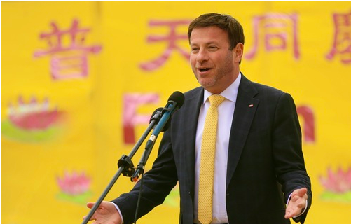 Image for article Unterstützung für Falun Dafa: Kanadas Politiker fordern Sanktionen und Rechenschaftspflicht wegen Chinas grenzüberschreitender Unterdrückung