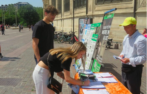 Image for article Frankreich: Veranstaltungen in Paris machen auf Falun Dafa aufmerksam – Passanten verurteilen die Verfolgung