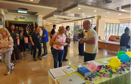 Image for article Israel: Falun Dafa auf „EatWell“-Messen als Teil eines gesunden Lebensstils vorgestellt