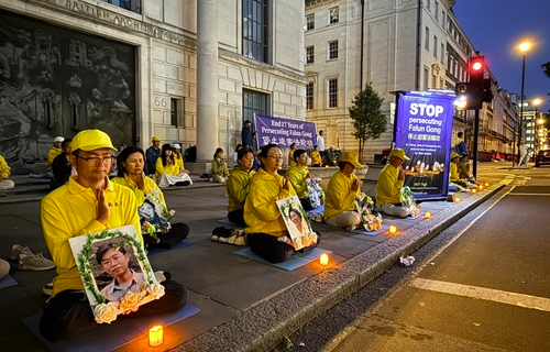 Image for article London: Kerzenlicht-Mahnwache vor chinesischer Botschaft für ein Ende der Verfolgung