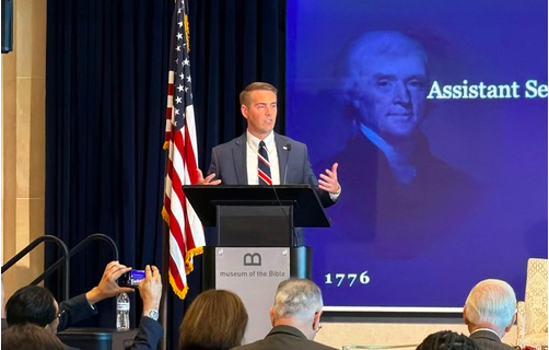 Image for article Zum „20. Juli“: Treffen des stellvertretenden US-Außenministers mit den Falun-Dafa-Praktizierenden