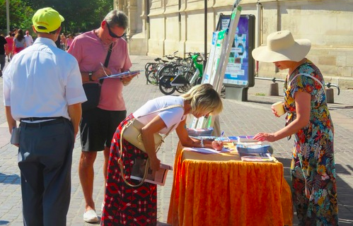 Image for article Paris: Wahrhaftigkeit, Güte und Nachsicht – wichtig für Entwicklung und Fortschritt
