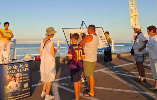 Image for article Rückkehr an die rumänische Küste, um auf die Verfolgung aufmerksam zu machen