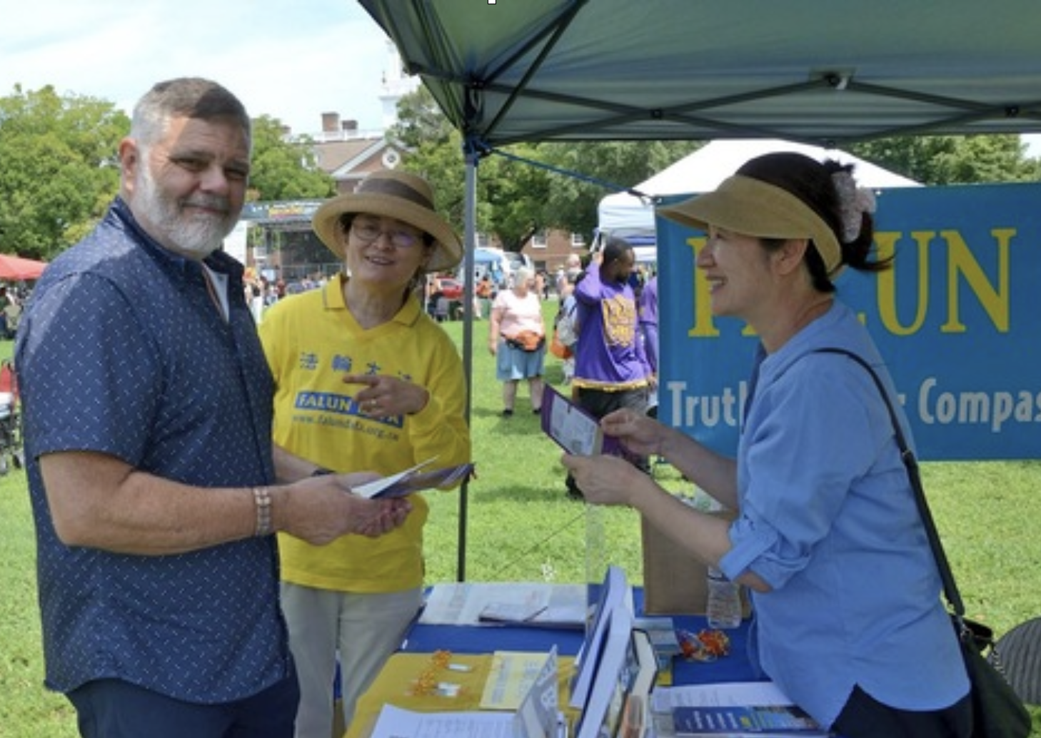 Image for article USA: Festivalbesucher in Delaware lernen Falun Dafa kennen wie auch die Hintergründe der Verfolgung