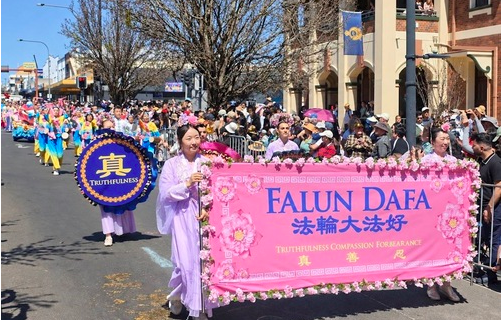 Image for article Australien: Falun-Dafa-Gruppe gewinnt Preise bei der „Toowoomba Grand Central Floral Parade“
