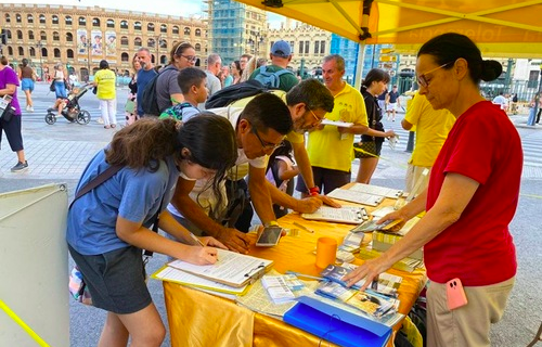 Image for article Spanien: Öffentliche Unterstützung in Valencia für ein Ende der Verfolgung