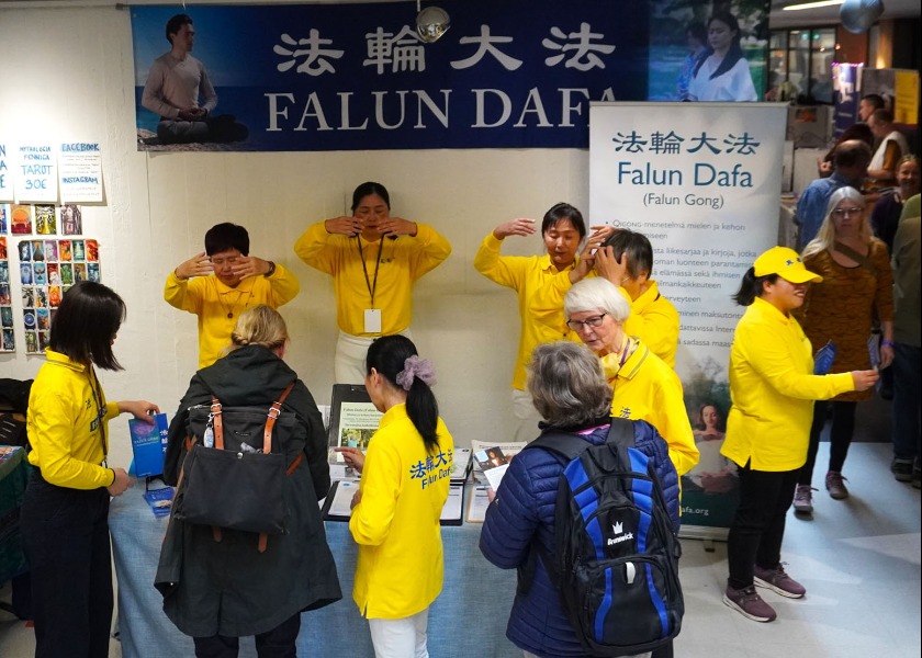 Image for article Finnland: Falun Dafa auf „Messe für Geist und Wissen 2026“ in Helsinki vorgestellt